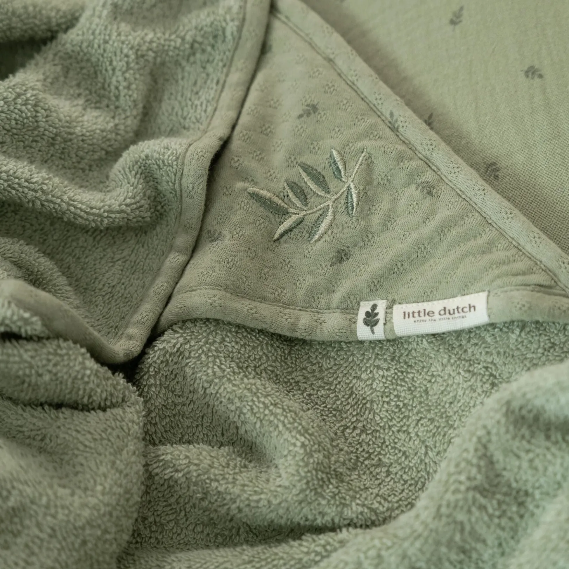 Badcape - Groen - 75 x 75 - Essentials