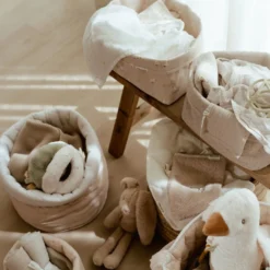 Commodemandje groot - Wit - Newborn Naturals - Little Goose