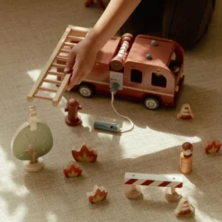 Houten brandweerwagen – Rood – Essentials